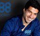 888 Poker ser över kontraktet med Suarez
