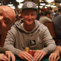 Nio svenskar i pengarna i WSOP main event