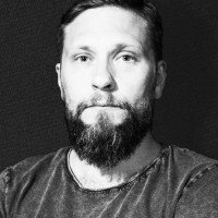 Spela mot Magnus Betnér i kväll!