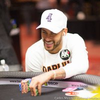 Neymar tar första livecashen i brasiliansk turnering