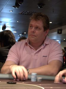 Mikael Wulff