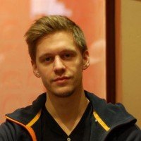 Ekvardt till dag två i $3000 NLH 6-max