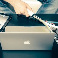 Nischade racketsporter lockar pokerspelare