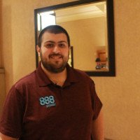 Blumstein i ledning inför dag två av finalbordet i WSOP main event