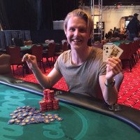 Negreanu chiptrea inför nattens finalbord