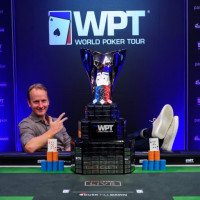 Simon Brändström tar ytterligare en titel